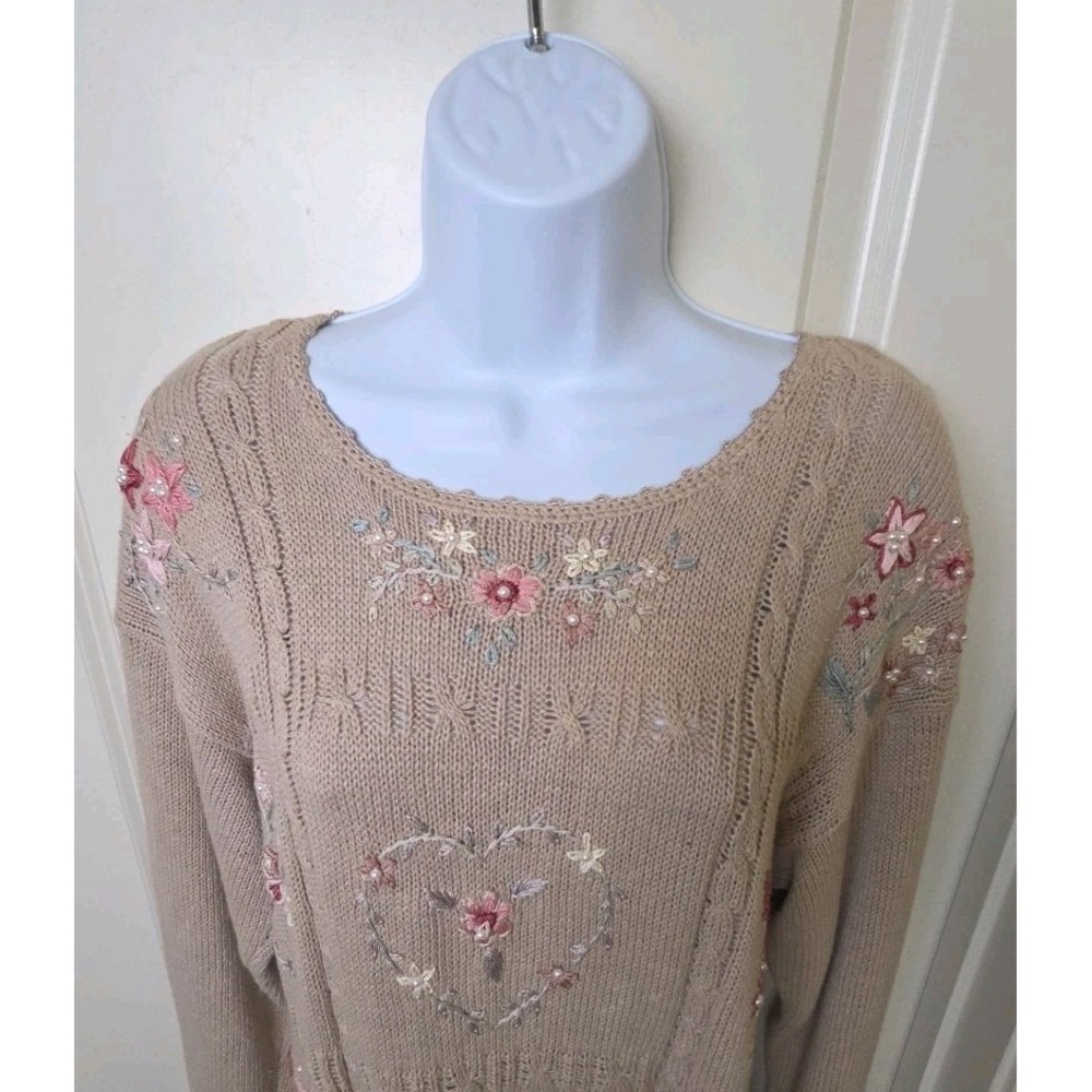 Vtg 1990s Embroidered Pearl Heart Flower Cable Knit Sweater Cottage Tan Tunic M - Picture 5 of 14